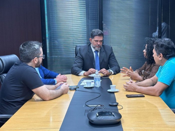 Procurador do Estado se compromete em dar aval sobre os valores do precatório dos professores até o fim de ano