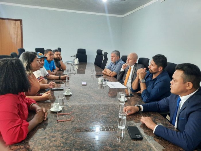 Sintero e Sinprof solicitam apoio da Comissão de Educação em defesa da pauta de valorização da categoria 