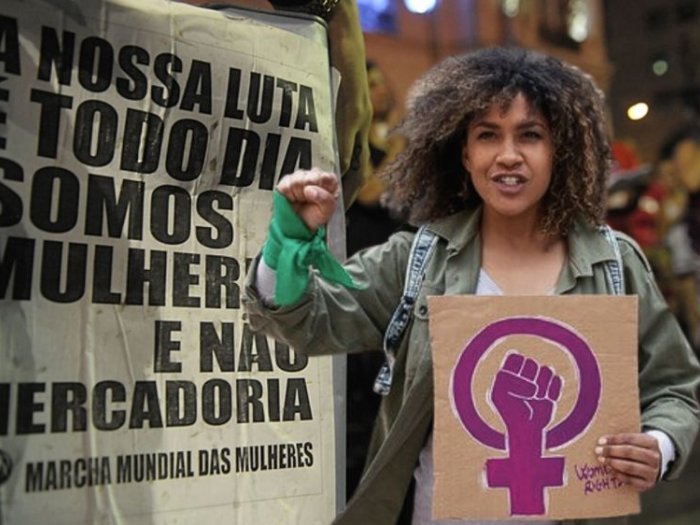 Dia Internacional contra a Exploração da Mulher: uma luta que o SINTERO não abre mão