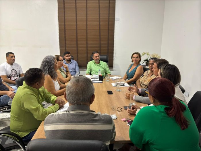 SINTERO participa de reunião com o prefeito Léo Moraes para tratar de demandas da categoria