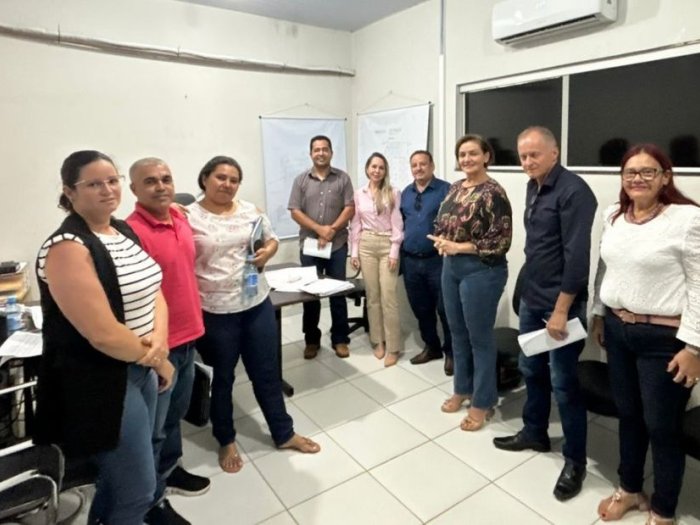SINTERO participa de audiência com o prefeito de Presidente Médici para tratar de pautas da educação
