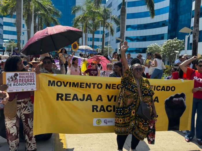 Mulheres Negras marcham por reparação, bem-viver, direitos e justiça social