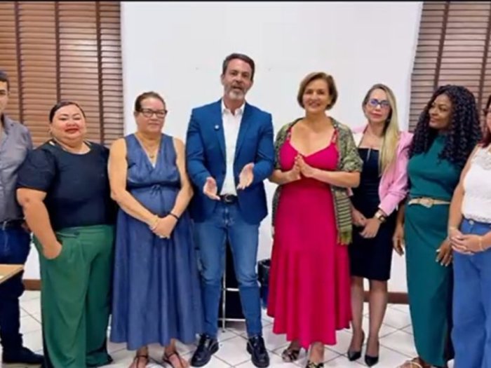 Prefeito Léo Moraes anuncia pagamento do retroativo do piso do magistério e abono para técnicos/as educacionais