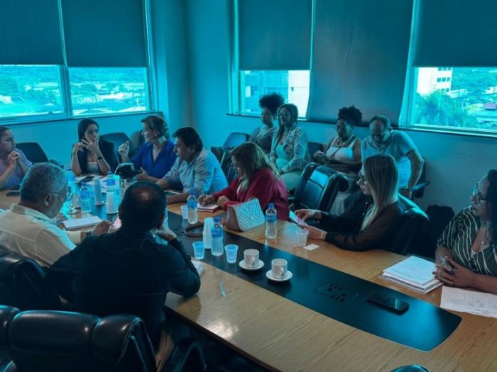 SINTERO discute pautas da educação em reunião com a Seduc