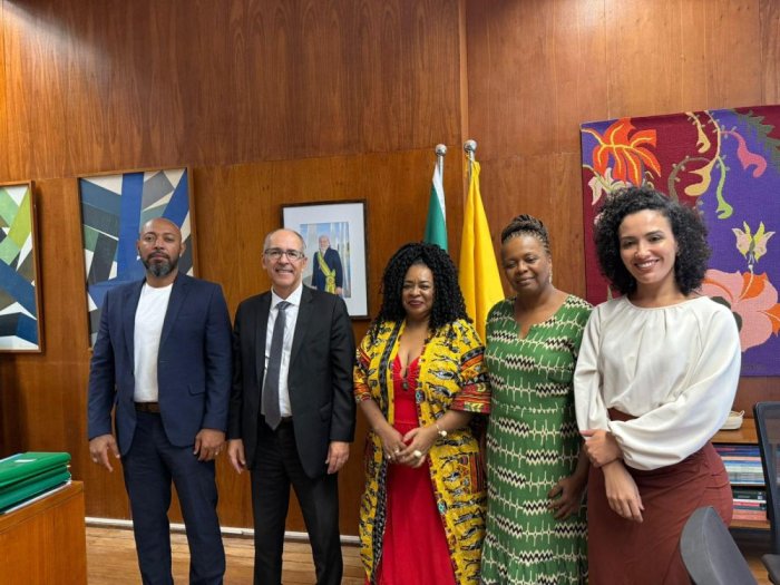 SINTERO participa de reunião com embaixador sobre proposta internacional de reparação pelo tráfico negreiro