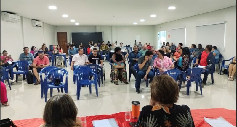 Sistema Diretivo do SINTERO participa de oficina sobre Financiamento da Educação em Rondônia