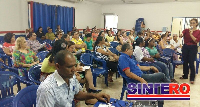 Assembleia com Trabalhadores em Educação de Ji-Paraná