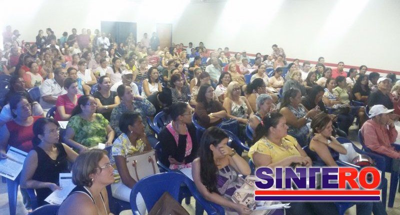 Assembleia com Trabalhadores em Educação de Ji-Parana