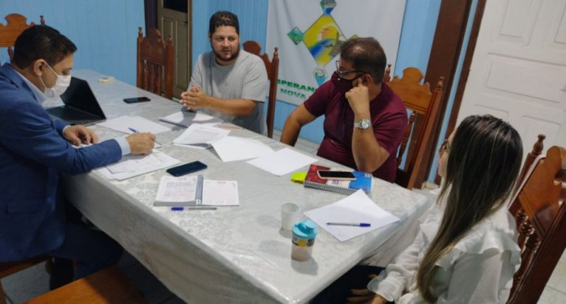 Prefeitura de Costa Marques, sob o comando do prefeito Mirandão, emperra diálogo sobre o PCCR da educação