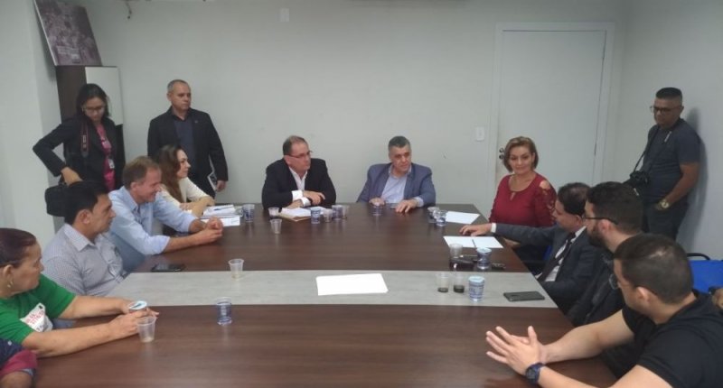 Daniel Pereira visita o Sintero e anuncia mais empenho do governo na transposição