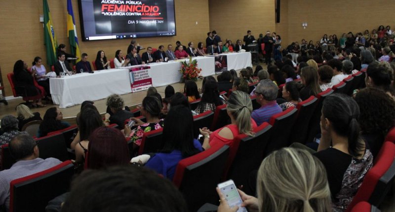Sintero participa de Audiência Pública na ALE/RO para discutir políticas públicas contra o feminicídio e violência doméstica