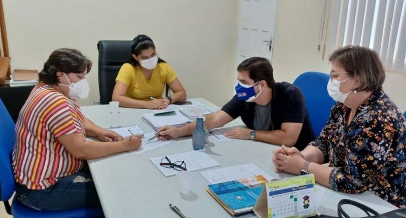 Sintero – Regional Mamoré discute sobre demandas da categoria com Prefeita de Guajará-Mirim 