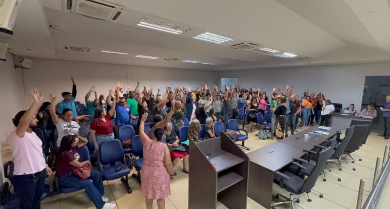 Trabalhadoras e trabalhadores aprovam remanejamento de cargos em Assembleia Geral Extraordinária do SINTERO