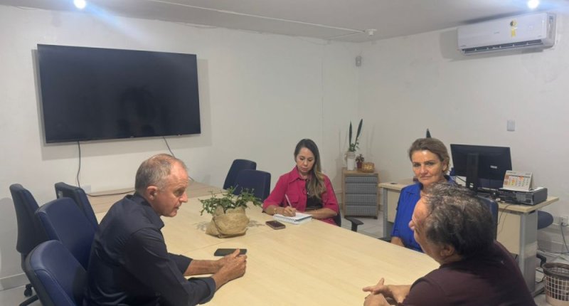 SINTERO se reúne com o IPAM para tratar da aplicação da Emenda 47/2005 a professoras/es