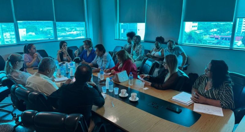 SINTERO discute pautas da educação em reunião com a Seduc