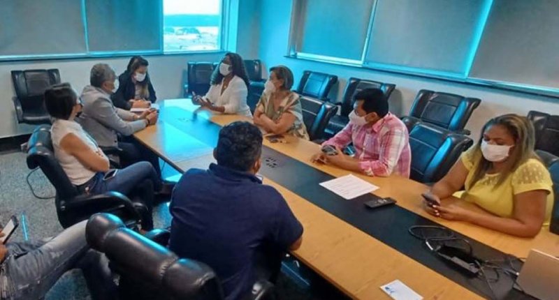 Em conversa informal com o Sintero, secretário Suamy anuncia mais valorização aos profissionais da educação em 2022